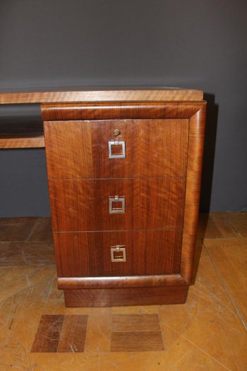 Art Deco Schreibtisch In Nussbaum