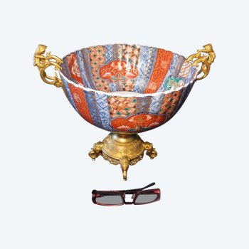 Coupe porcelaine Imari Japon et bronze doré XIX siècle