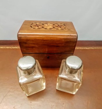 Boîte  thé, tea caddy.