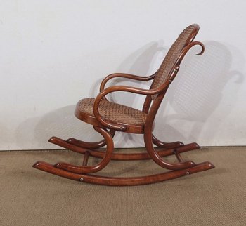 Kinder-Schaukelstuhl aus Buche, Maison Thonet - 1910