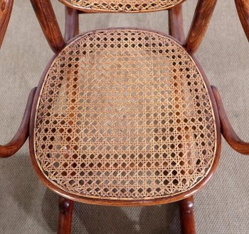 Kinder-Schaukelstuhl aus Buche, Maison Thonet - 1910