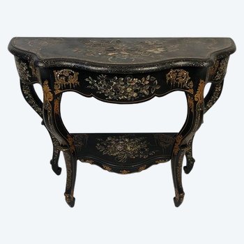 Grande console Napoléon III, bois noirci à riche décor peint et burgauté