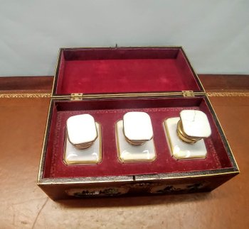Tea box