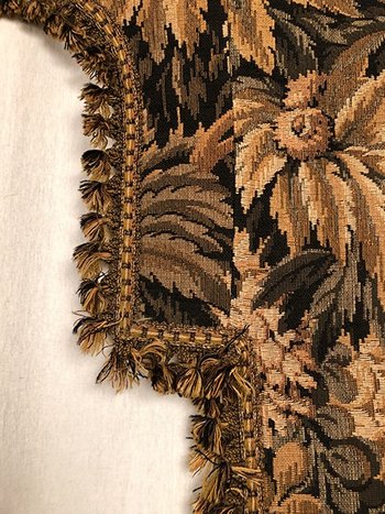 Large valance, wool tapestry with foliage decoration end of XIXth century