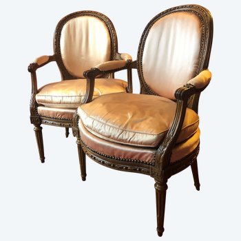 Stamped Othon, pair of medallion armchairs, Louis XVI period