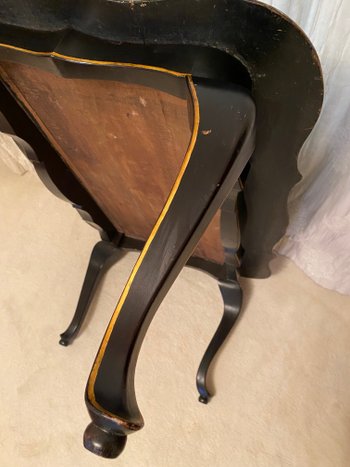 Table basse peinte