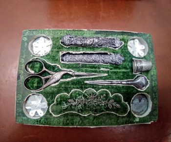 Sewing box