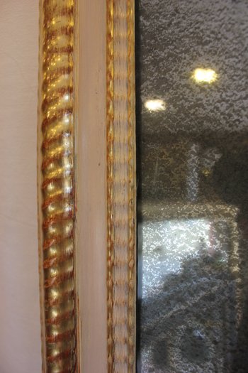 Miroir Louis Philippe, Feuille d'Or Et Patine, Glace Mercure 64 X 82 Cm