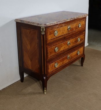 Petite Commode en Marqueterie de Bois Précieux, estampillée C-M. Magnien, époque Louis XVI – XVIIIe