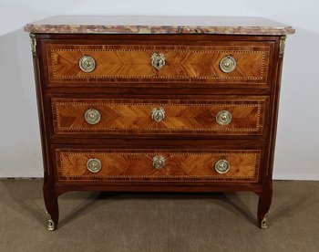 Petite Commode en Marqueterie de Bois Précieux, estampillée C-M. Magnien, époque Louis XVI – XVIIIe