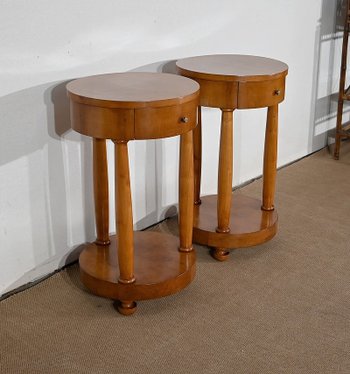 Paire de petits Guéridons en Merisier, style Empire – Milieu XXe