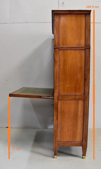 Guillotine Secretary in Blond Walnut, Louis XVI period - End of XVIIIth century