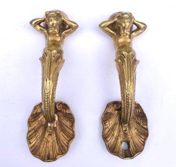 Pair of bronze door handles castle