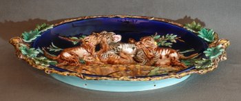 Pair Of Large Hunting Plates From Sarreguemines 19th century