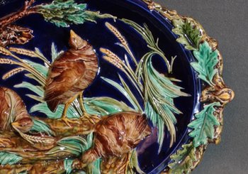 Pair Of Large Hunting Plates From Sarreguemines 19th century