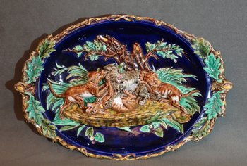 Pair Of Large Hunting Plates From Sarreguemines 19th century