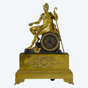 Clock in gilded bronze, Charles X period - Early 19th century