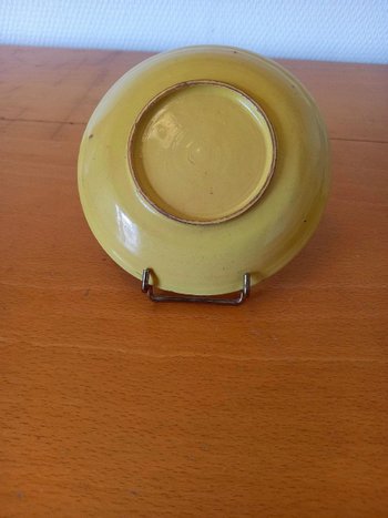 Coppa di terracotta: Marsiglia XVIII secolo.