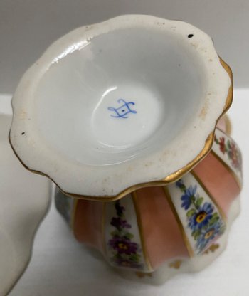TAZZA DI CIOCCOLATO IN SASSONIA