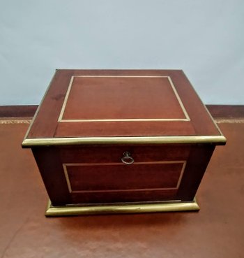 Cigar display