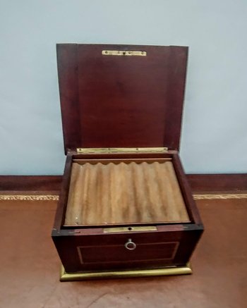 Cigar display