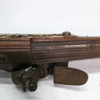 Pistola a pietra focaia da corsaro svedese del XVIII secolo