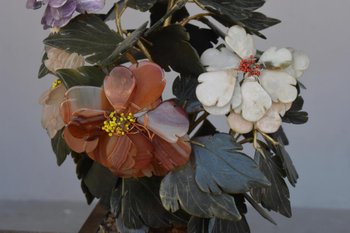 Chinese Hard Stone Flower Mantel Trim Early 20th Century