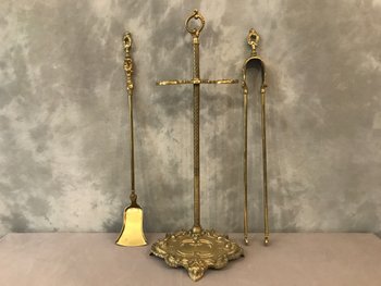 19th Century Bronze And Brass Fireplace Servant In Louis XV Style