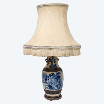 Vase Nankin Décor De Fleurs - period : Qing Dynasty - Living Room Lamp Assembly - XXth century