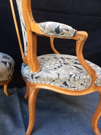 Deux fauteuils Louis XV d'époque XVIII°
