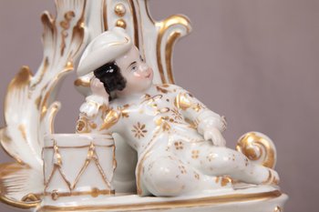 Bella coppia di candelieri in porcellana Vecchia Parigi del XIX secolo