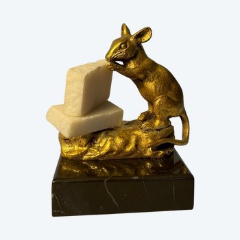 Gilt bronze ''Sugar mouse'' signed C. Bailly.