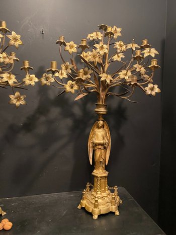 Important pair of candelabras