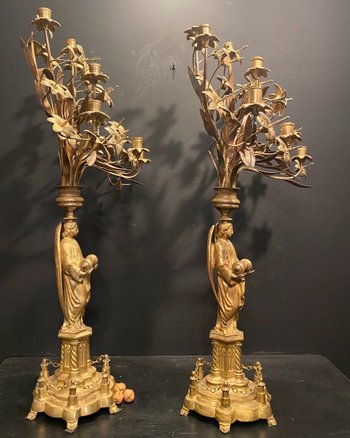 Important pair of candelabras