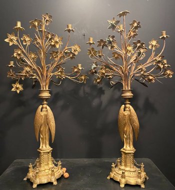 Important pair of candelabras