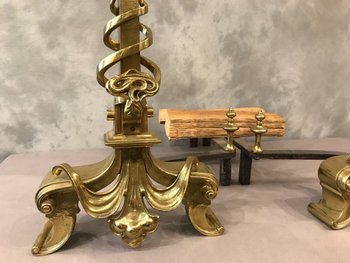 Bella coppia di alari in bronzo del periodo Art Nouveau nello stile di Guimard