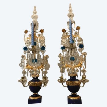 Bellissima coppia di candelabri ottocenteschi con cristalli e legno