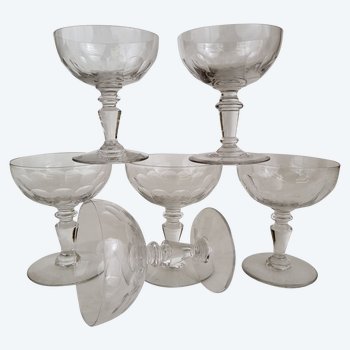 Set aus 6 Champagnergläsern aus altem Glas - 19.