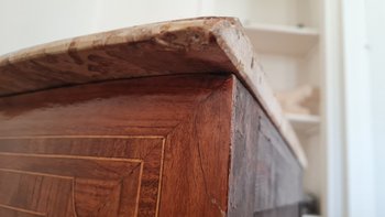 Petite Commode En Marqueterie Style Régence