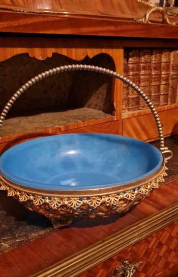 Coupe En Opaline Bleu, Monture En Métal Doré,  XIX ème Siècle 