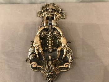 Beautiful Bronze Polished And Varnished Doorknocker Late 18th Century
