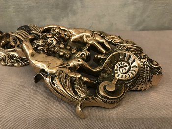 Beautiful Bronze Polished And Varnished Doorknocker Late 18th Century