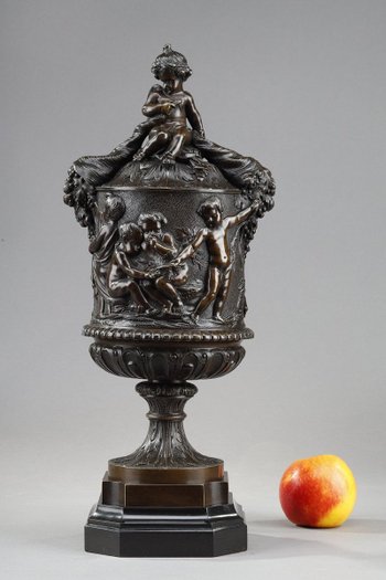 Bronze Vase Decorated With Putti Harvesters, In The Taste Of Clodion, 19th Century