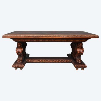 Renaissance Style Table In Carved Oak With Busts Of Women