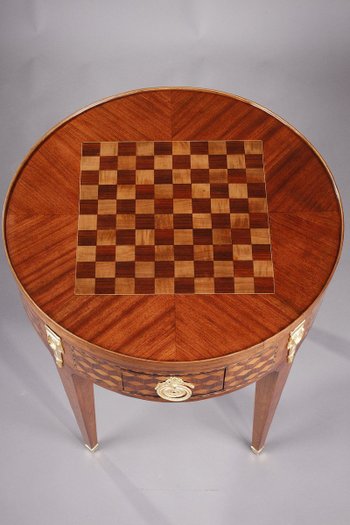 Table à Jeu Et Son Bouchon à Décor De Marqueterie Style Louis XVI