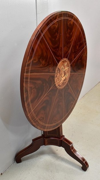 Guéridon en Placage de Ronce d’Acajou et Marqueteries, époque Charles X – Début XIXe