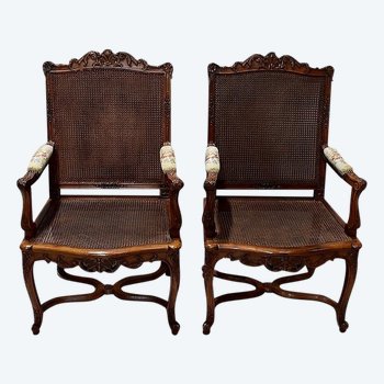 Pair of solid Walnut Caned Armchairs, Regency style - 1910 / 1920