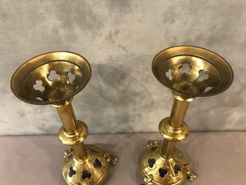 Coppia di vanghe per candele in ottone del XIX secolo