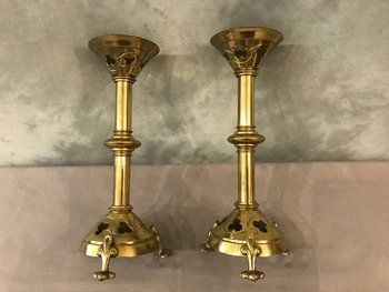 Coppia di vanghe per candele in ottone del XIX secolo
