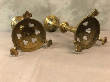 Coppia di vanghe per candele in ottone del XIX secolo